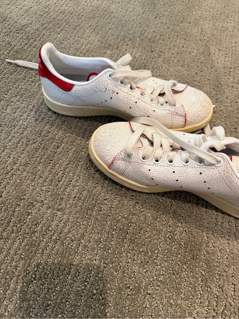 Adidas Stan Smith Sneakers in White and Red